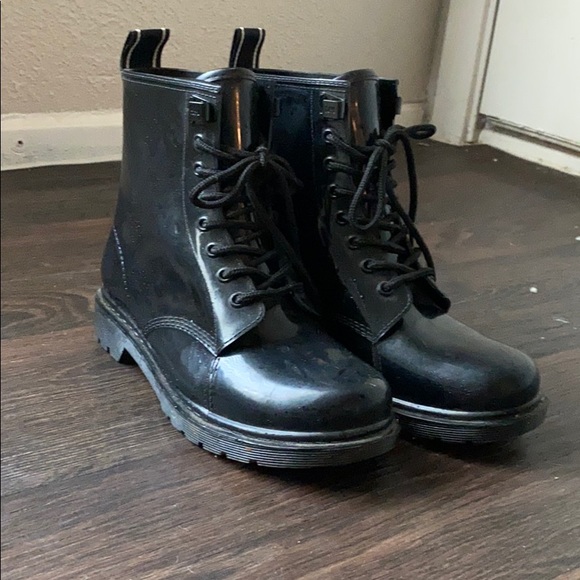 Michael Kors Shoes - Michael Kors Black Rain Boots